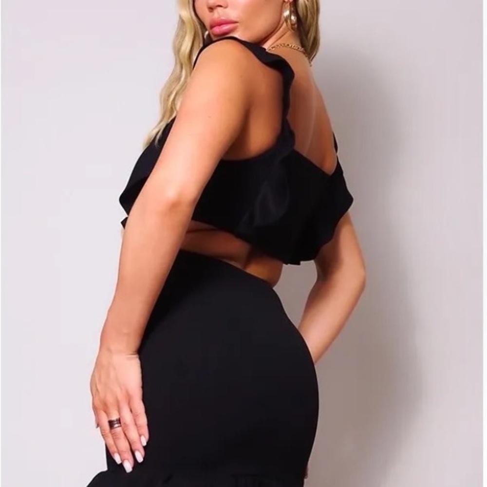 WARM DAYS RUFFLE MINI DRESS - Picture 2 of 2